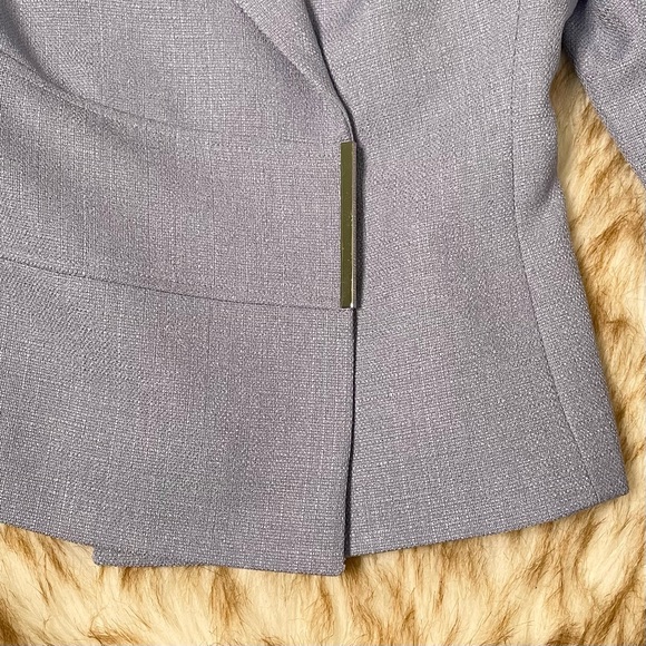 Tahari periwinkle fitted blazer - Picture 6 of 8